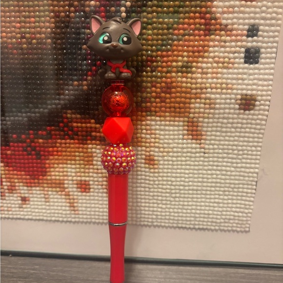Other - Red Cat-Themed Pen with Beads